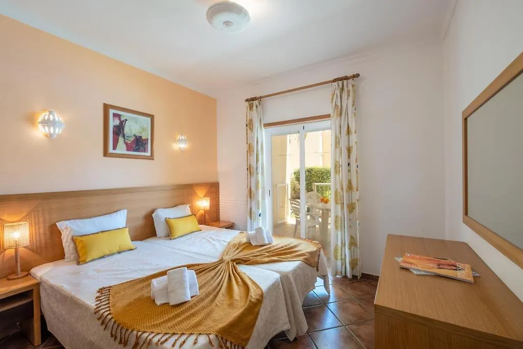 Parra Holidays Q House Guia  Portugal